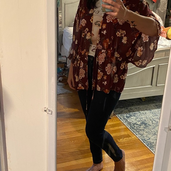 Floral Loose Shaw/Tunic NWT - Picture 3 of 7